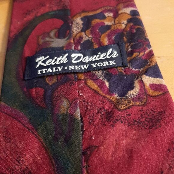 3/$20   Keith Daniels colorful tie - Picture 2 of 2